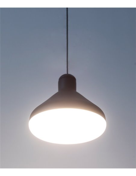 Colgante de techo regleta Antares – Mantra – Lámpara colgante negra con 3 luces LED 3000K