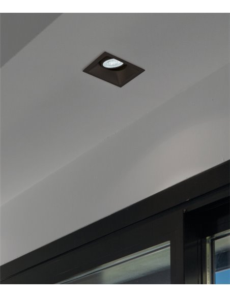 Foco de techo cuadrado Comfort – Mantra – Empotrable de techo downlight GU10, 9.2 cm