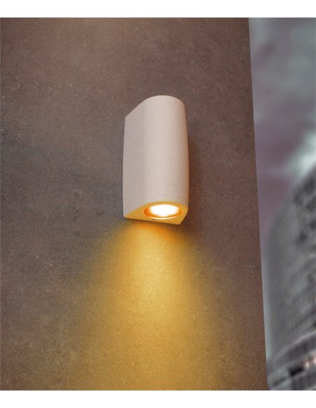 IP55 resin outdoor wall light in 3 finishes - Estel - Dopo - Novolux