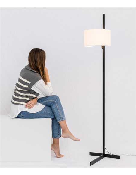 REV-Lámpara de pie de salón decorativa en varios colores - Stand Up - Faro
