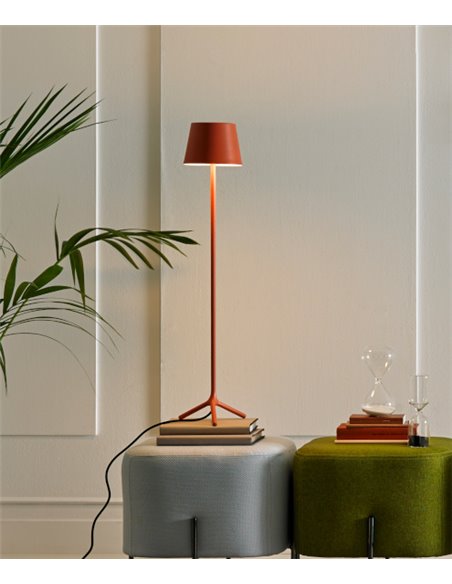 Lámpara de mesa Minima – Foc – Lámpara minimalista, trípode, 82 cm