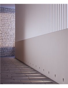 Lámpara para iluminar escaleras Luky – Beneito & Faure – Lámpara LED 3200K/4000K, Medida: 4,3 cm
