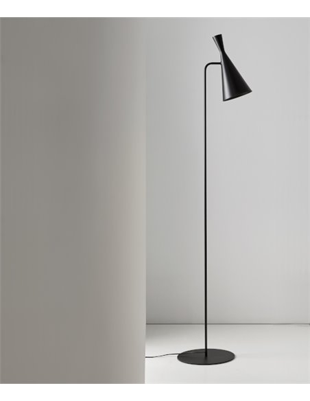 Lámpara de pie Exa – Massmi – Lámpara vintage de hierro pintado, Altura: 169 cm
