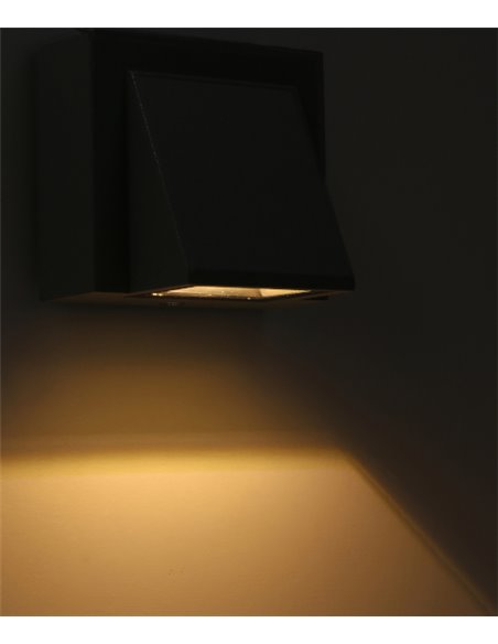 Aplique de pared de exterior Loyd – FORLIGHT – Lámpara de aluminio en gris o negro, LED 3000K