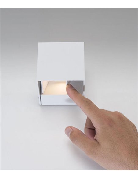 Aplique de pared de exterior Rex – FORLIGHT – Lámpara cuadrada en blanco o antracita, LED 3000K/4000K IP54, Medidas: 8 cm