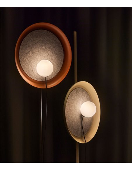 Lámpara de Pie Wire – Milán - Lámpara moderna y decorativa de altura regulable, por Jordi Jané