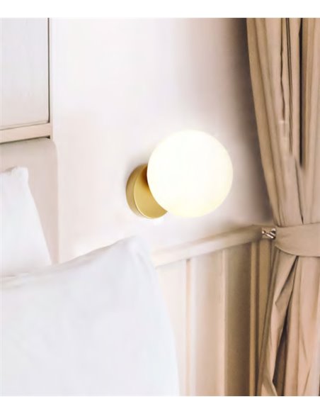 Aplique de pared Lymington – Luxcambra – Lámpara tipo bola, acabado dorado, Ø 14 cm