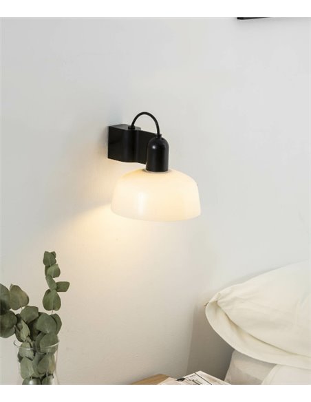 Aplique de pared Tatawin – Faro – Lámpara decorativa en blanco o negro