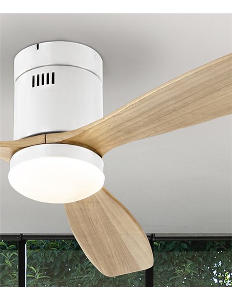 Ventilador de techo con luz Siroco – Schuller – Acabado blanco, palas de madera