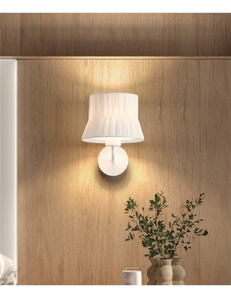 Aplique de pared Cora - Novolux Lighting - Pantalla encintada en blanco o negro