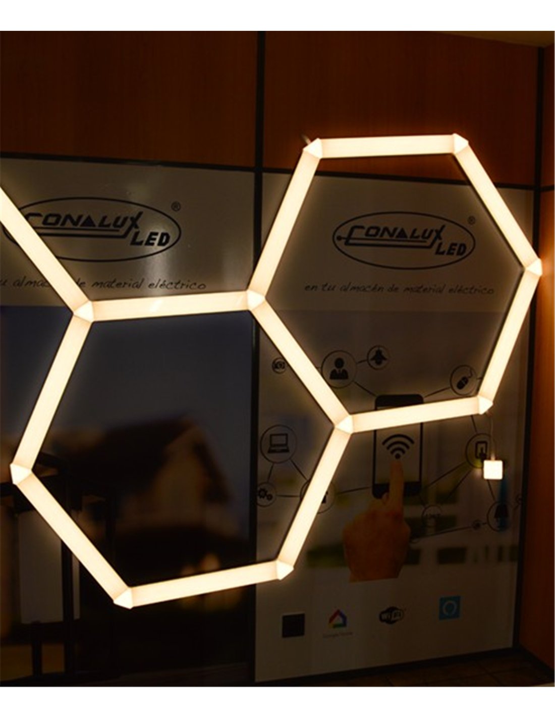 Lámpara plafón/colgante Hexa - Conalux - Lámpara lineal LED Lámpara plafón/colgante Hexa - Conalux - Lámpara lineal LED