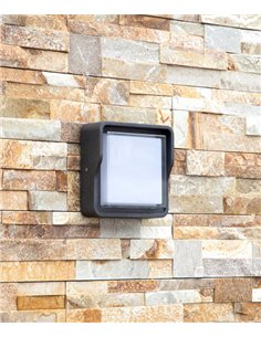 Aplique de exterior Pilot - Iberlamp - Diseño cuadrado en antracita