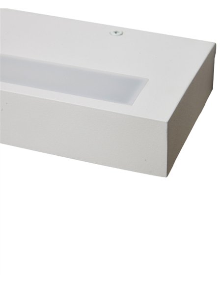 Aplique de pared Conil - Mantra - Lámpara LED lineal con luz indirecta