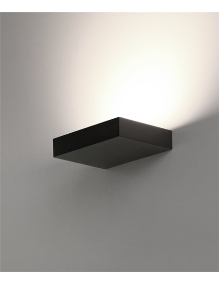 Aplique de pared Brick - ACB - LED integrado 20W-56W, 2380-7020 lm, difusor microprismático, acabado blanco y negro