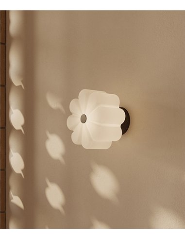 Aplique de pared Flow - Aromas - Diseño floral de cristal opal con luz regulable