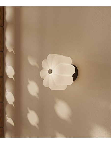 Aplique de pared Flow - Aromas - Diseño floral de cristal opal con luz regulable