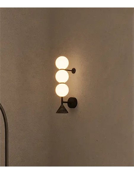 Aplique de pared Soko - Aromas - Diseño decorativo con 3 tulipas de cristal opal