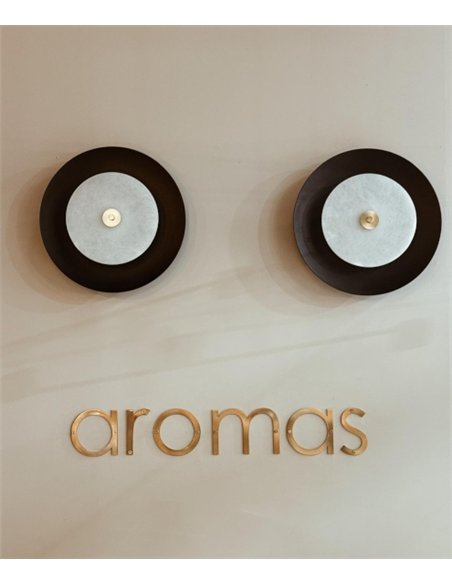 Aplique de pared Coss - Aromas - Lámpara decorativa con disco curvo con centro de alabastro