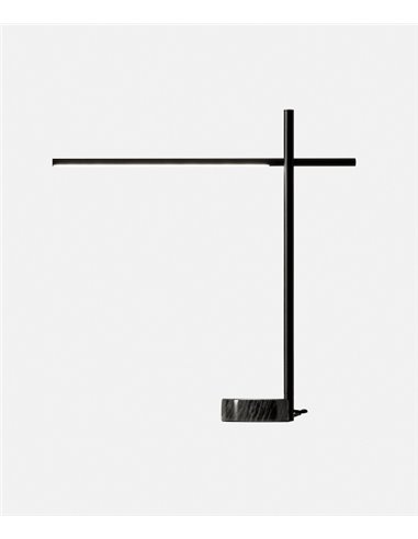 Lámpara de escritorio Tubs – Leds C4 – Base en mármol negro, regulable y orientable