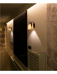 Aplique de pared Stood – Faro – Madera Cerezo, Orientable