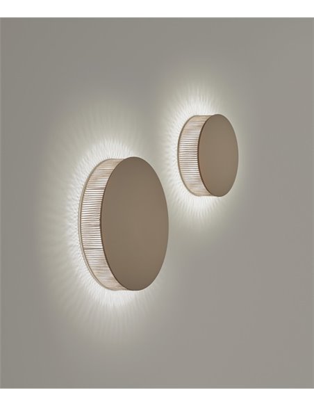 Aplique de pared Helios – Bover – Lámpara redonda, Metal marrón roble, LED 2700K, Regulable Triac