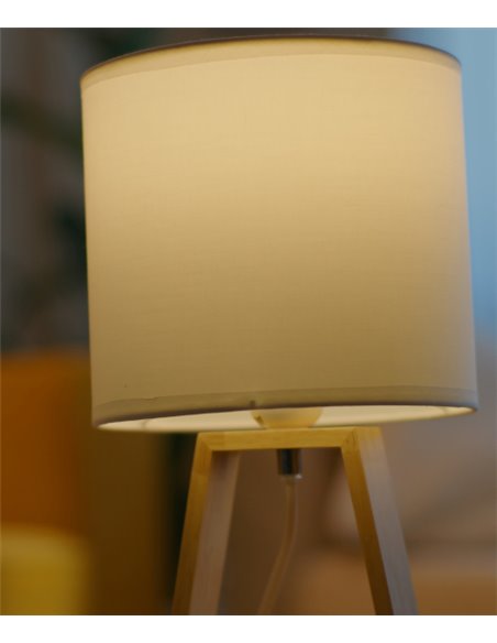 Lámpara de mesa Nuts – FORLIGHT – Lámpara nórdica con pantalla textil, Madera natural