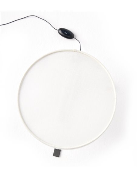 Lámpara de mesa Chicago – Punt Mobles – Pantalla textil de algodón+Base nogal y metal, LED regulable 2700K