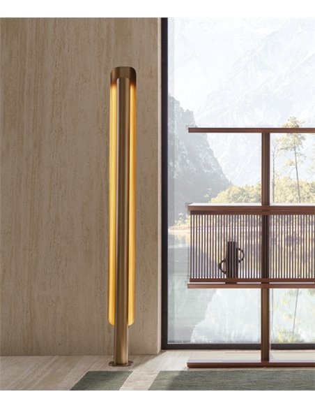 Lámpara de pie Stockholm – Punt Mobles – Pantalla de aluminio en 3 colores, LED regulable 2700K, Altura: 175 cm