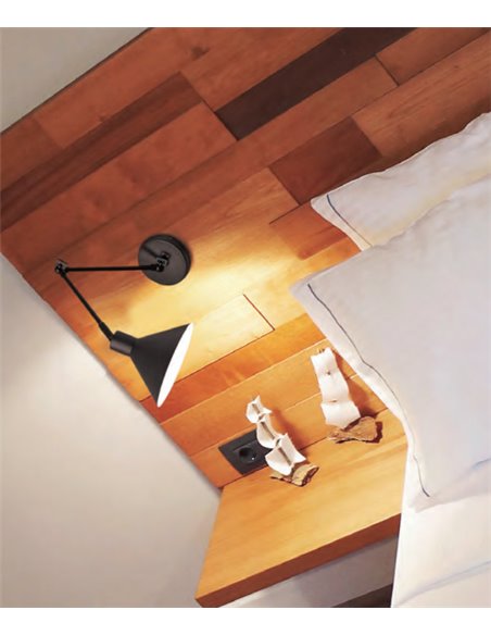 Aplique de pared Capuchina – Luxcambra – Brazo articulable, acabado negro