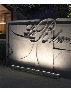 Foco de exterior Riga - Novolux Lighting - Diseño alargado gris, orientable