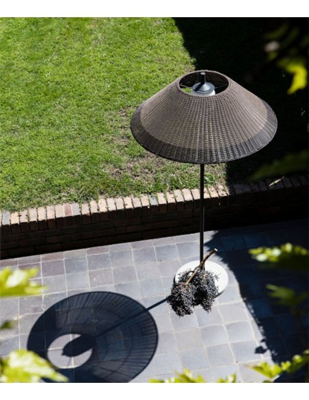 Lámpara de pie de exterior Saigon – Faro – Mimbre+Cemento, IP65, 200 cm