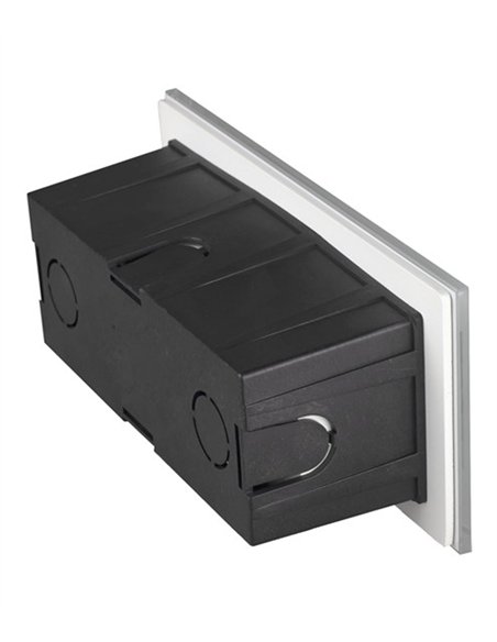 Lámpara empotrable de exterior Step - Conalux - Diseño blanco para iluminar escalones, 2 tamaños