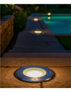 Foco empotrable de suelo Nitra - Conalux - Lámpara LED de acero inoxidable, Ø 15/18 cm