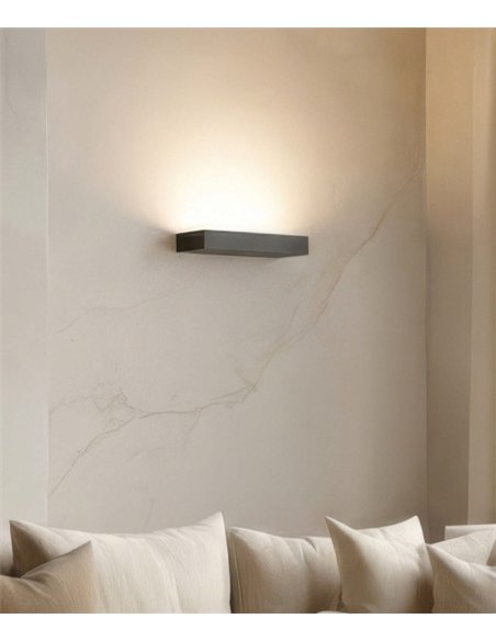 Aplique de pared Brick - ACB - LED integrado 20W-56W, 2380-7020 lm, difusor microprismático, acabado blanco y negro