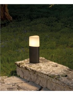 Baliza de exterior Mandela – FORLIGHT – Lámpara antracita para iluminar caminos