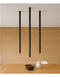 Lámpara de techo Solid C - B.lux - Tubular vertical de diseño industrial con óptica darklight