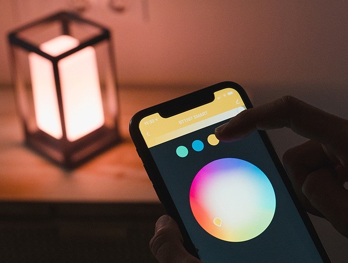 Los mejores dispositivos inteligentes para iluminar tu casa