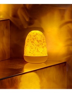 Lace Dome portable lamp - Lladró - Porcelain table lamp with USB, touch dimmer