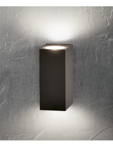 Okra wall light with 2 light sources 