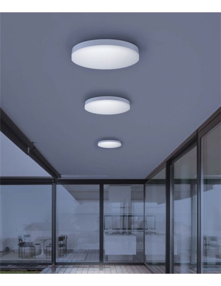 Madison ceiling lamp with motion sensor