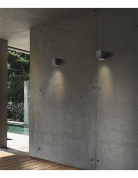 IP54 grey aluminum outdoor wall light - Cub - Dopo - Novolux