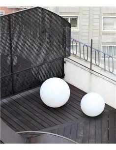 Ballon outdoor floor & table lamp - Novolux Lighting - Chill out ball light in white finish