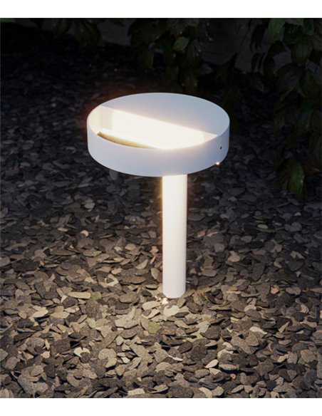 Clos outdoor bollard - Beneito & Faure - LED lamp 8W/16W, IP65, Dimensions height: 30 cm or 60 cm