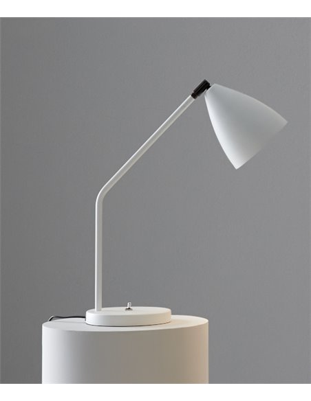 Hat table lamp - Massmi - Metal lamp painted iron, Cable 1 meter black