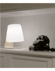 Lámpara de mesa portátil Ibar - Novolux Lighting Exo - Madera de haya, apta para exterior