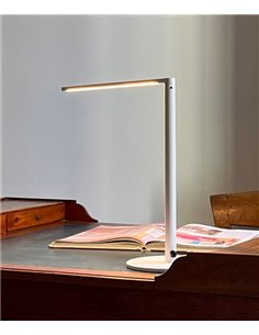 Matrix LED desk light - Luxcambra - Minimalist design in black or white