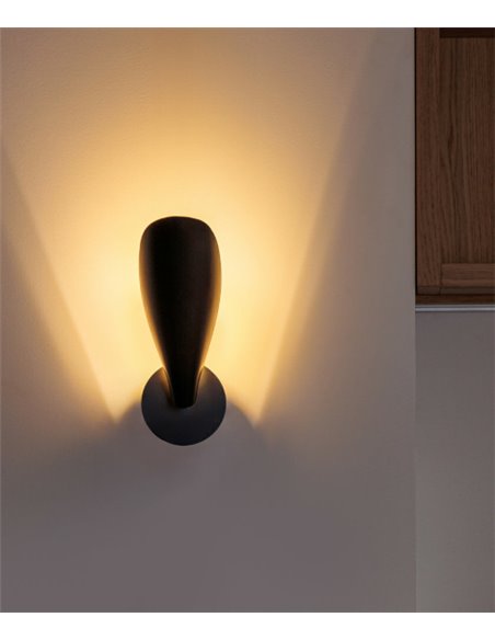 Liggera wall light - Faro - Modern black lamp with directional shade