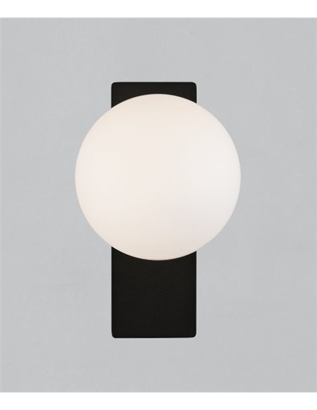 Kin wall light