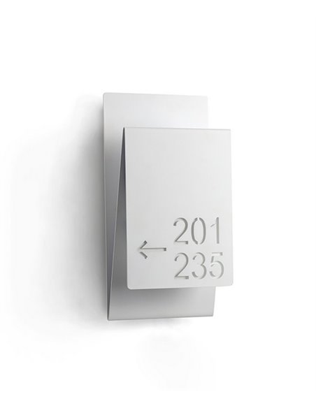 Zeta wall light - Luxcambra - Number lamp in black and white finshes