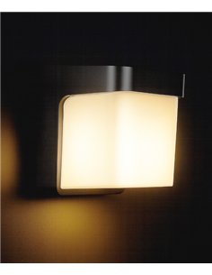 901 outdoor wall light - Conalux - Cubic design in white and black